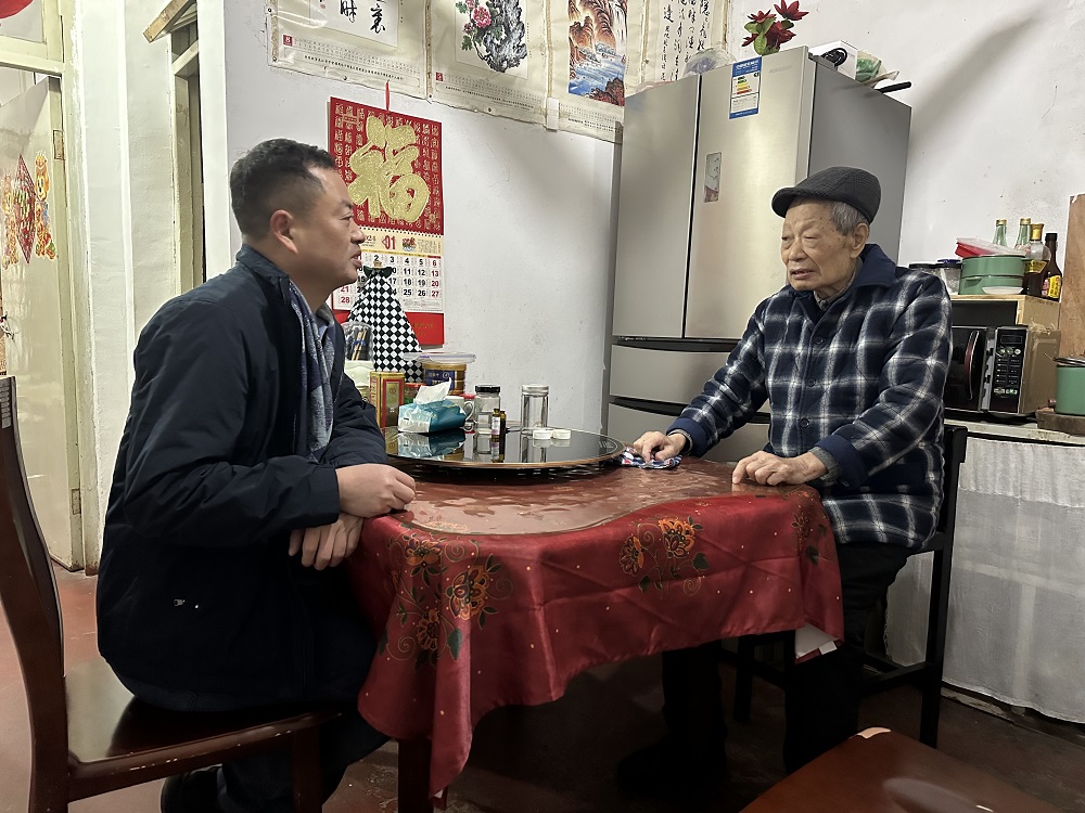 李学东.jpg